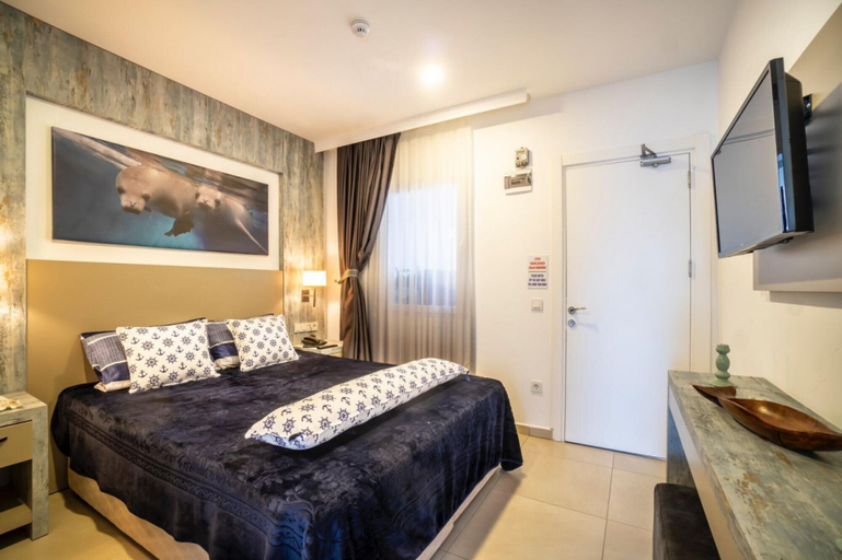 Others 3, Seafront Flat With Breathtaking Sea View in Bodrum, Bodrum