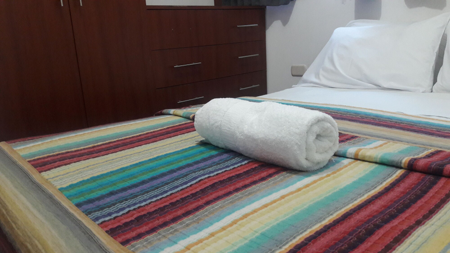 Bedroom 2, Gold Tacna, Tacna
