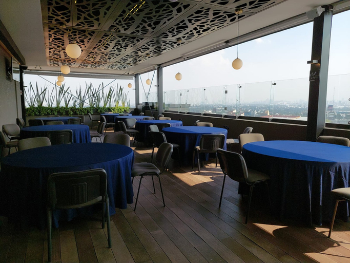 Food & Drinks 3, Holiday Inn Express MEXICO CITY SATELITE by IHG, Atizapán de Zaragoza