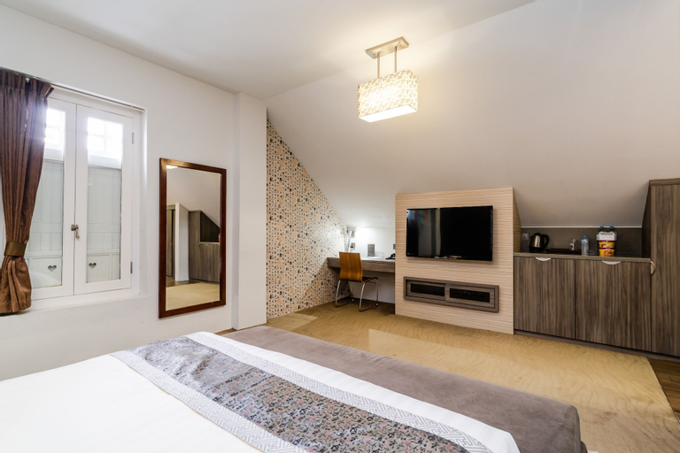 Bedroom 11