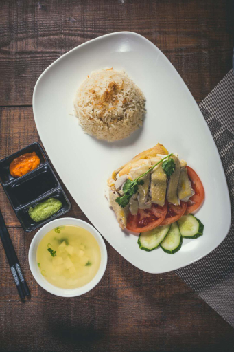 Food & Drinks 16