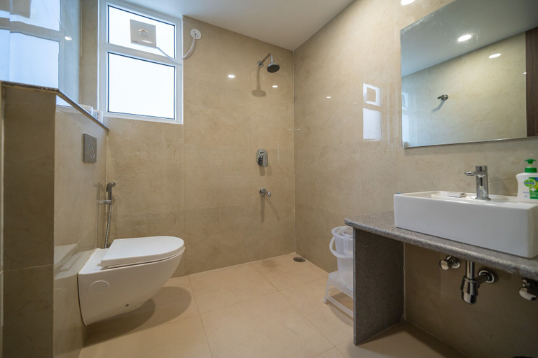 Bathroom 4, Sheerha Royal Residency, Jaipur