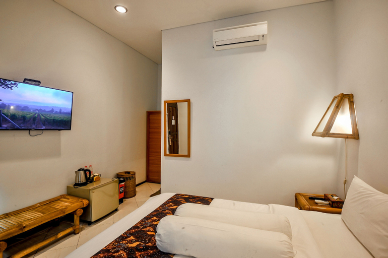 Bedroom 13