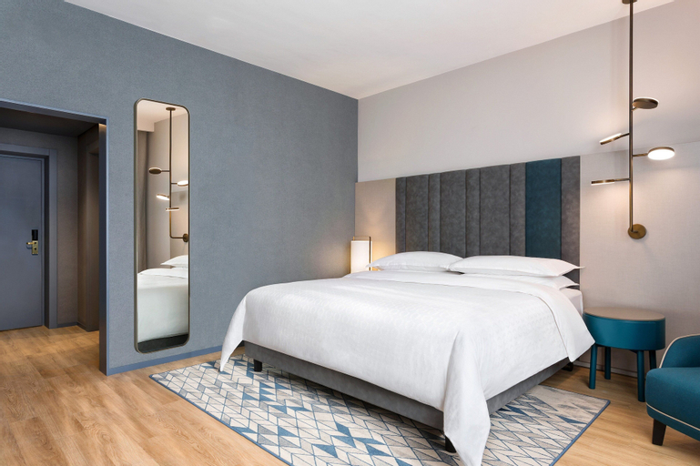 Bedroom 8