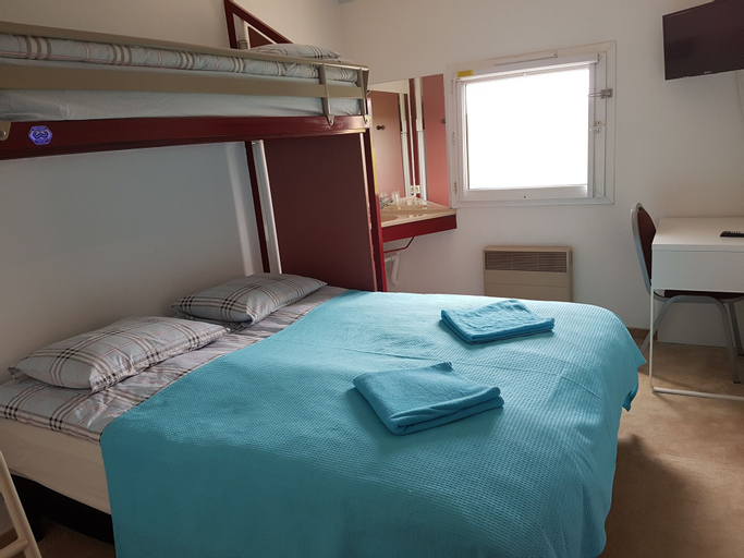 Bedroom 5