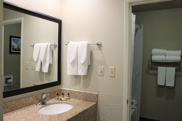 Bathroom 4, Best Western Plus Sonora Oaks Hotel & Conference Center, Tuolumne