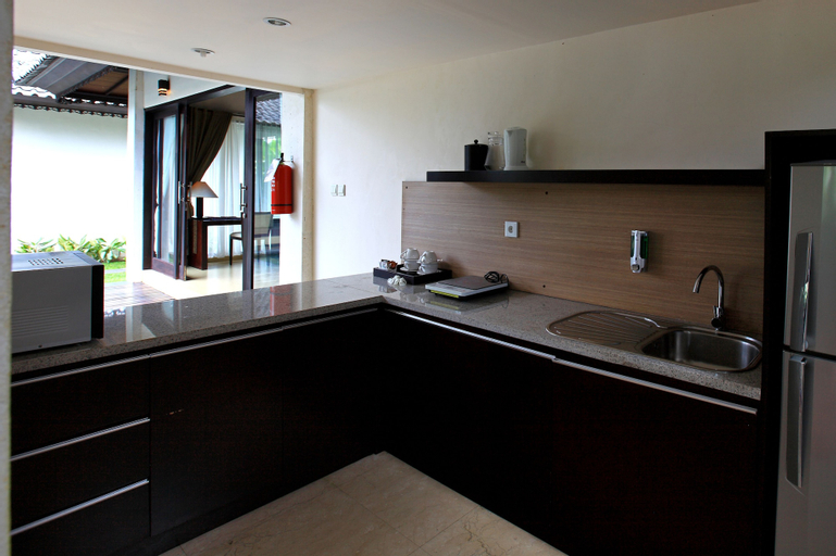 Dining Room 5