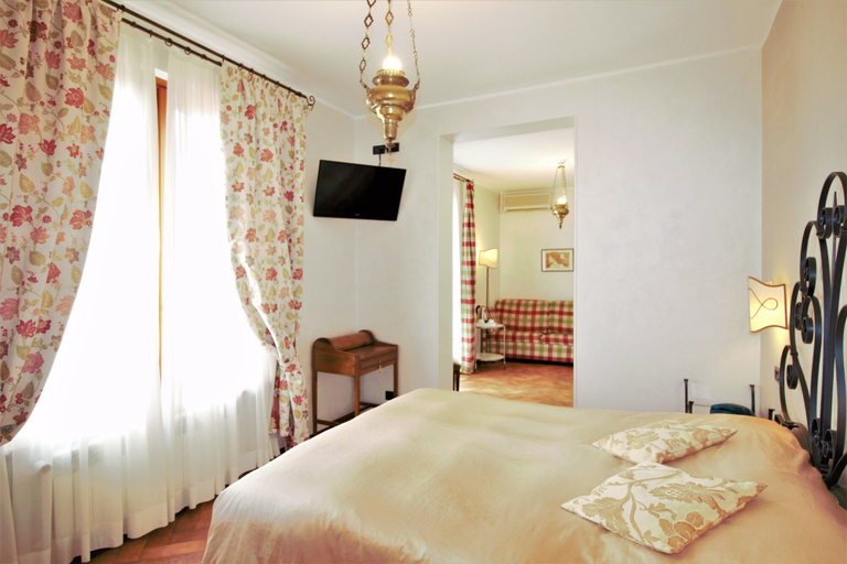 Bedroom 4, La Valletta Relais, Bergamo