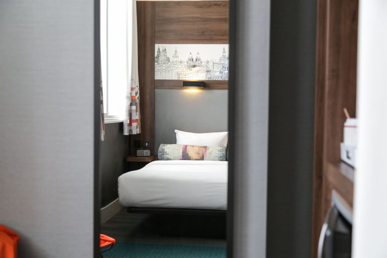 Bedroom 3, Aloft by Marriott Liverpool, Sefton