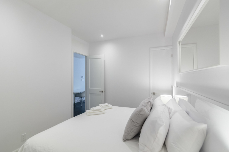 Bedroom 27