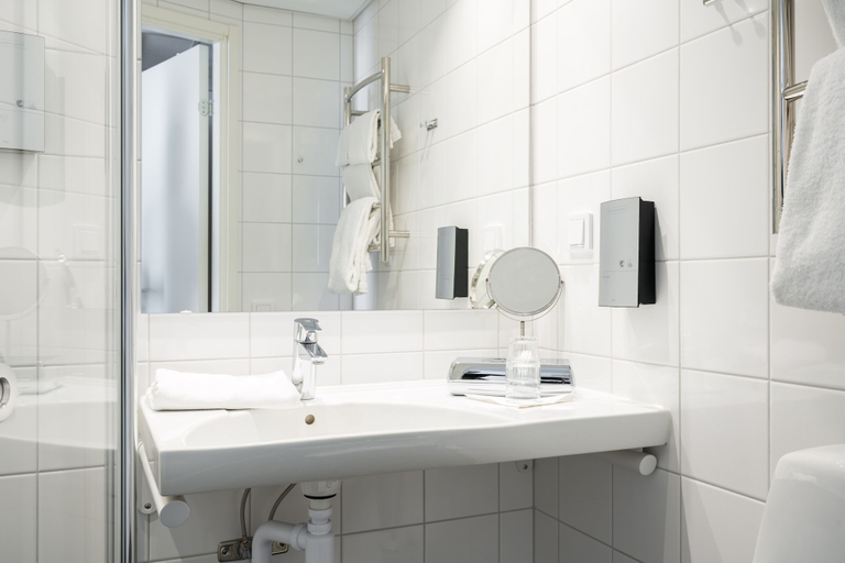Bathroom 4, Best Western Hotel Svava, Uppsala