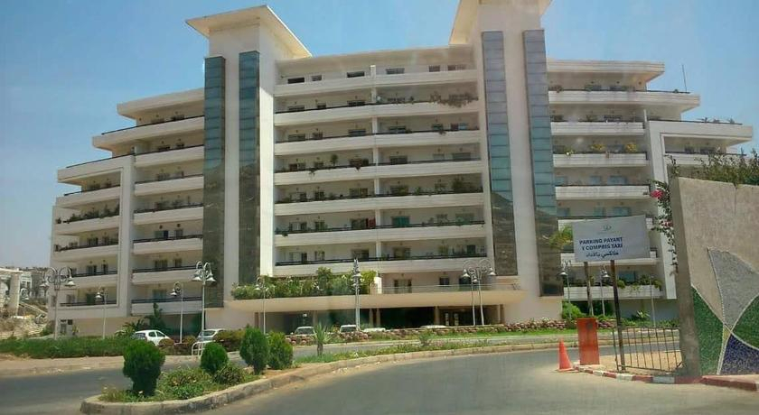 Marina Agadir appartement standing 90m2 + piscine, Agadir-Ida ou Tanane