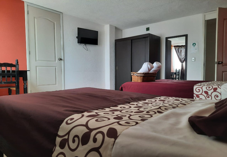 Bedroom 3, Hotel & Suites Cerro Rojo, Zaragoza