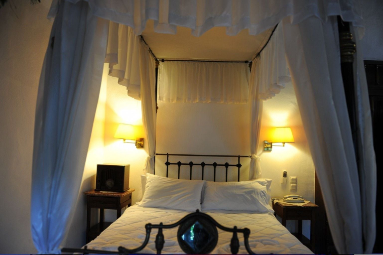 Bedroom 3, Villa Kynthia, Crete