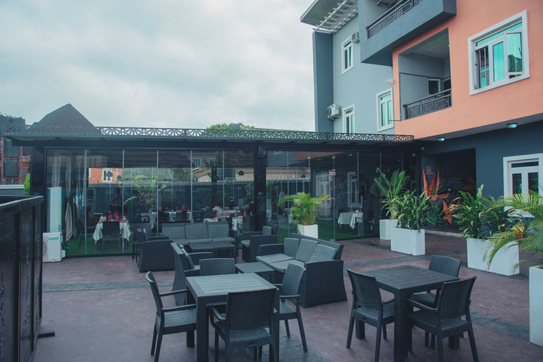Food & Drinks 4, The Violets Hotel and Apartments, Anambra East