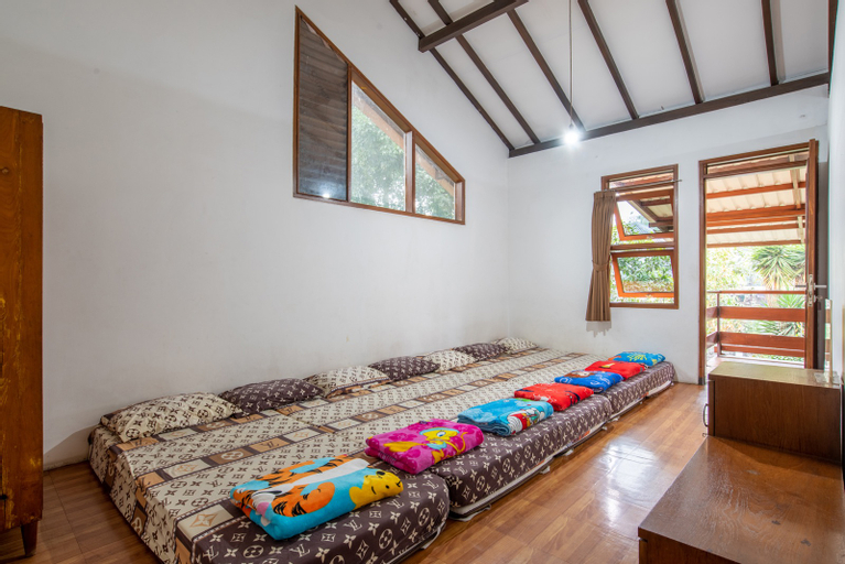 Bedroom 22