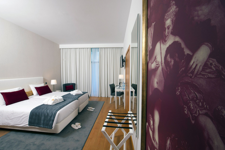 Bedroom 3, Hotel Parque Serra da Lousã, Miranda do Corvo