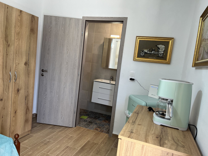 Bedroom 2, Eco Studio Flat Kalyvia Thorikou, Greece, Attica