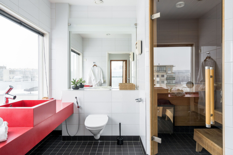 Bathroom 4, Hiisi Hotel Helsinki Jätkäsaari, Uusimaa