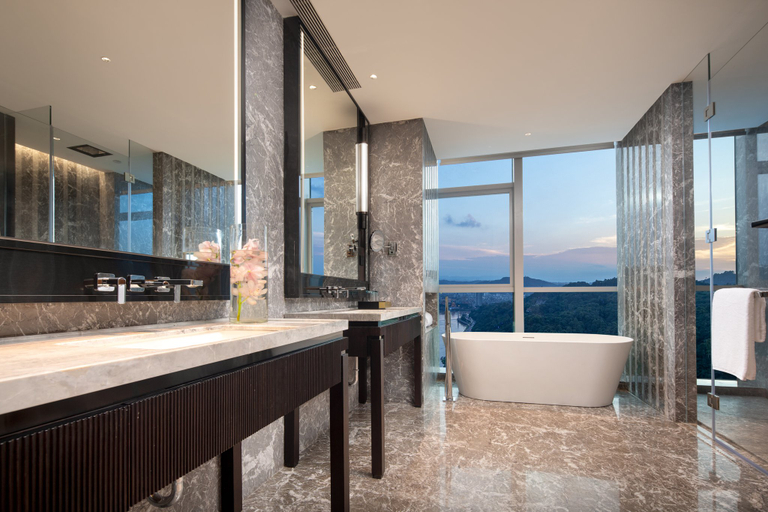 Bathroom 4, HUALUXE Hotels and Resorts YIBIN, Yibin