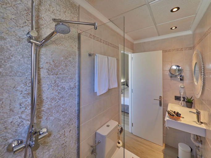 Bathroom, Paguera Treff Boutique Hotel, Baleares