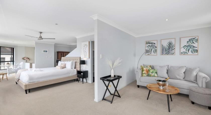 Balcony/terrace 5, Lunar Shores, Coffs Harbour - Pt A