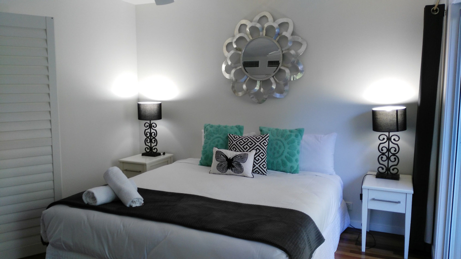 Bedroom 18