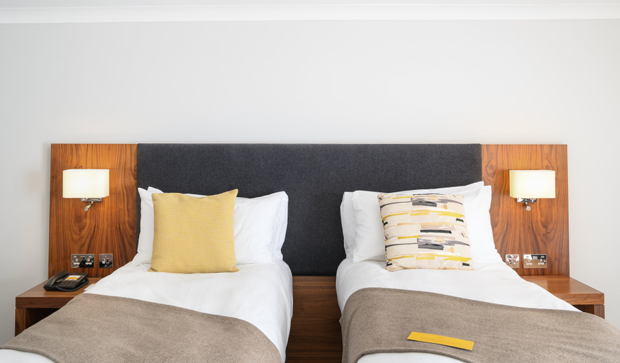 Bedroom 3, voco OXFORD SPIRES by IHG, Oxfordshire