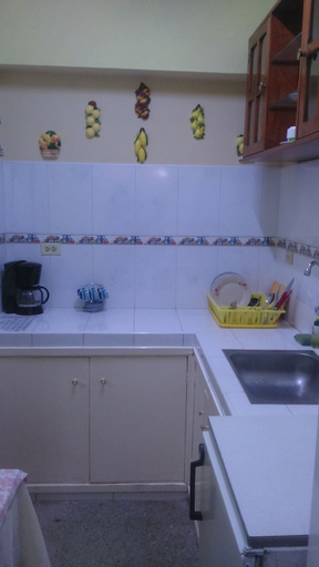 Private kitchen 5, Casa Olga y Frank en Centro Habana, Centro Habana