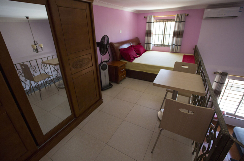 Bedroom 2, M. Residency I, Kinondoni