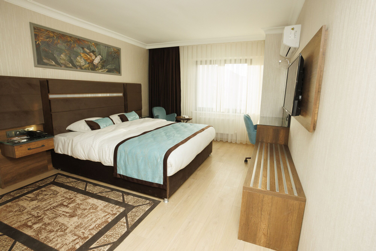 Bedroom 8