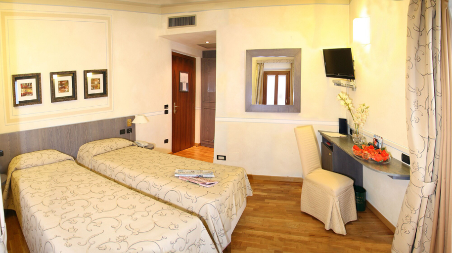 Bedroom, Villa Bregana, Varese