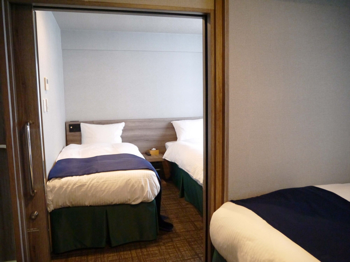 Bedroom 8