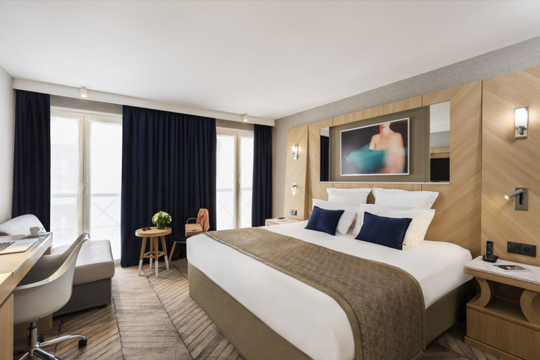 Bedroom 3, Hotel Louvre Saint Honoré, Paris