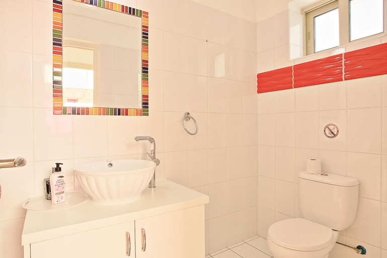 Bathroom 5, Villa Georgios Rafaela