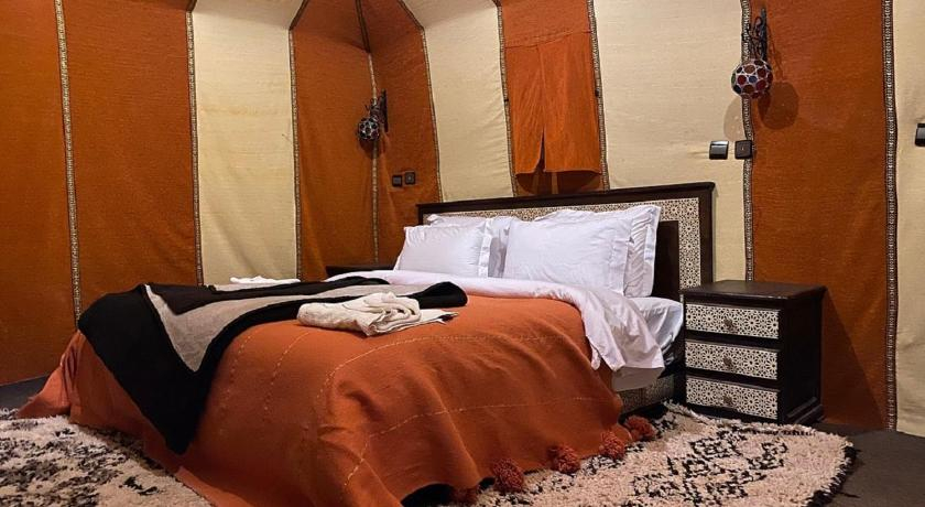 Bed, Merzouga Campground, Errachidia