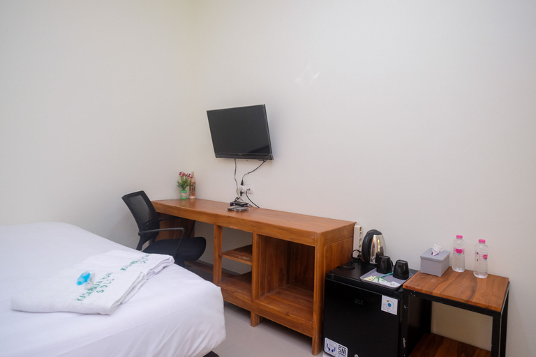 Bedroom 6
