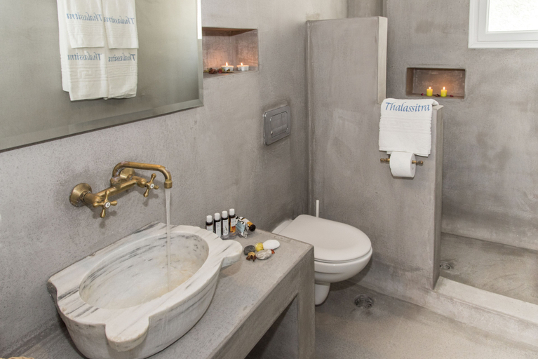 Bathroom 5, Thalassitra Private Pool Suites & Spa, South Aegean