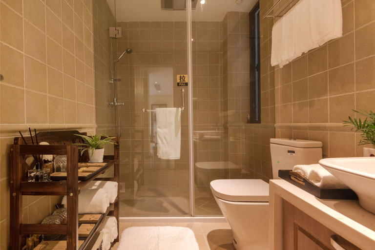 Bathroom 3, Suzhou Taihu Meilanju House, Suzhou