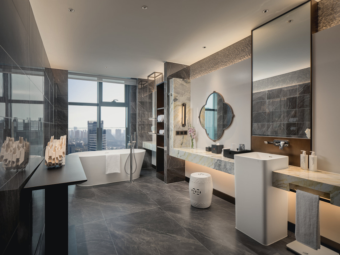 Bathroom 5, HUALUXE Hotels and Resorts KUNSHAN HUAQIAO, Suzhou