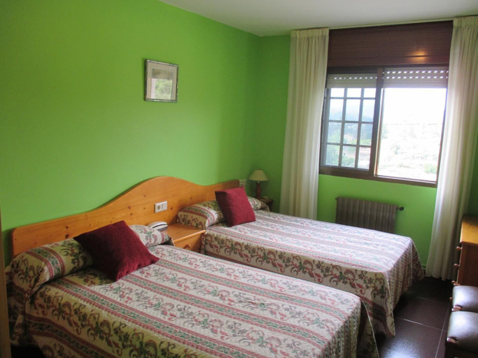 Bedroom 3, Hotel Chola, Pontevedra