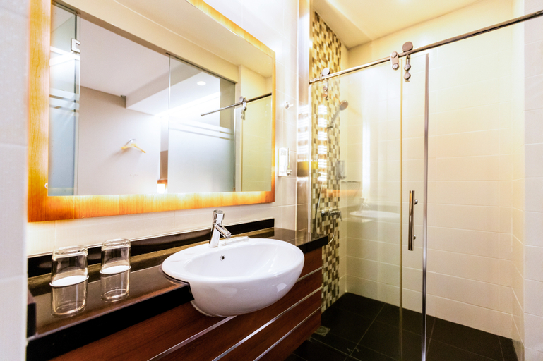 Bedroom 5, The Point Hotel Balikpapan, Balikpapan