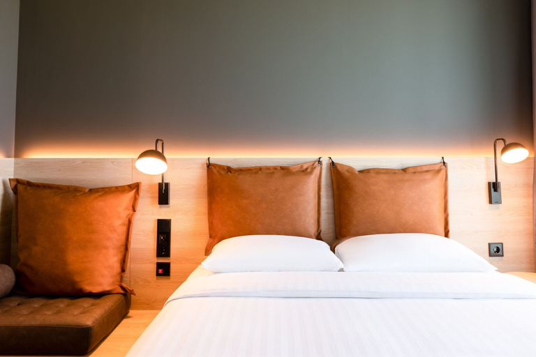 Bedroom 3, Moxy Dortmund, Dortmund