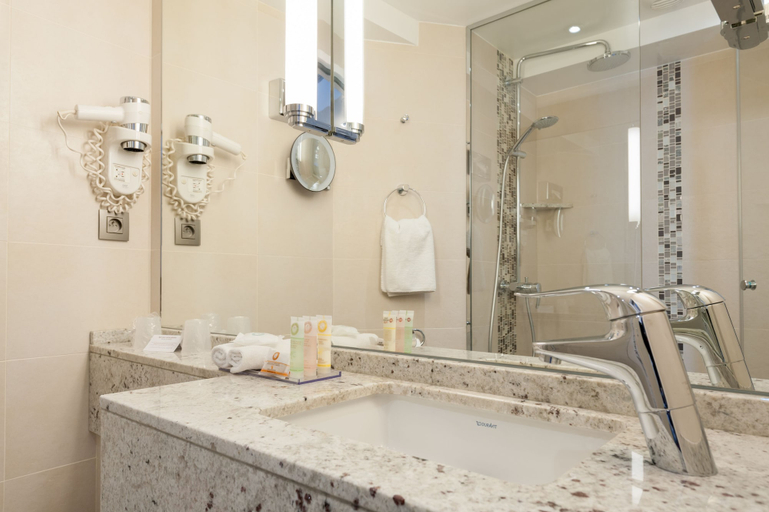 Bathroom 4, Best Western Plus Hotel Sydney Opera, Paris