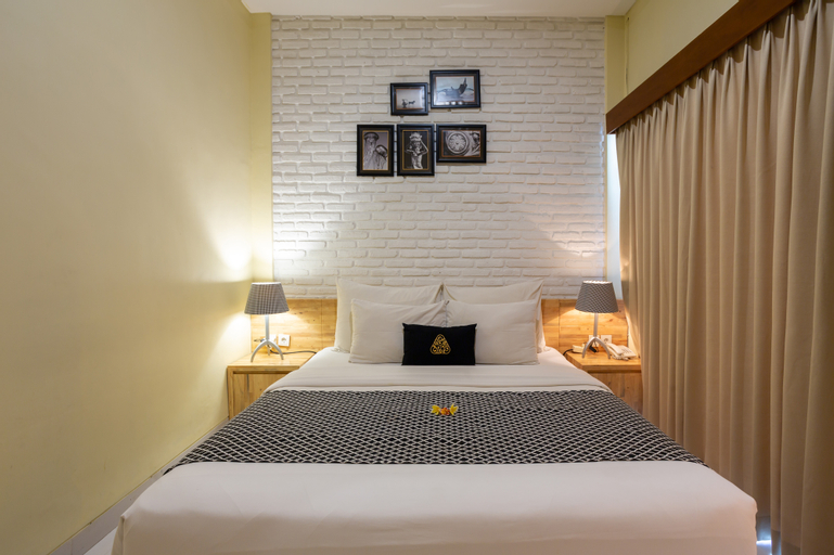 Bedroom 21