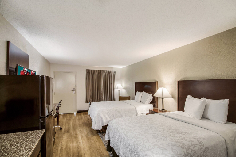 Bedroom 4, Red Roof Inn PLUS+ Dallas – Addison, Dallas