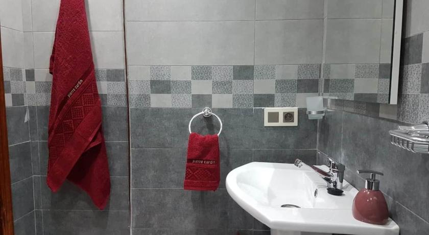 Bathroom 3, New Luxury Apartment, 3 Bed, 7Mins to Beach - Aida, Tanger-Assilah