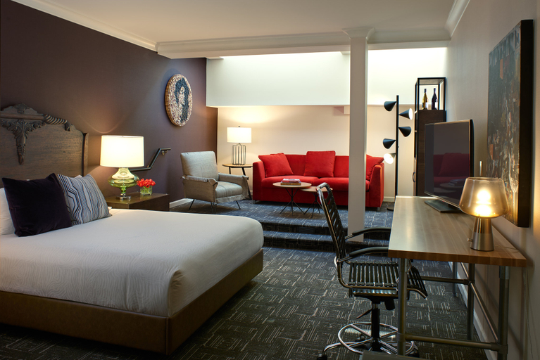Bedroom 3, Kimpton HOTEL VINTAGE PORTLAND by IHG, Multnomah
