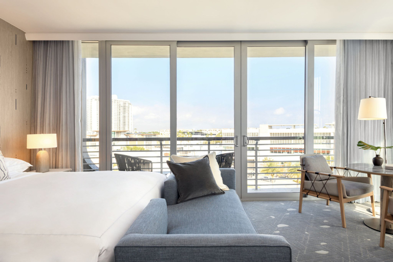 Bedroom 4, Kimpton HOTEL PALOMAR SOUTH BEACH by IHG, Miami-Dade