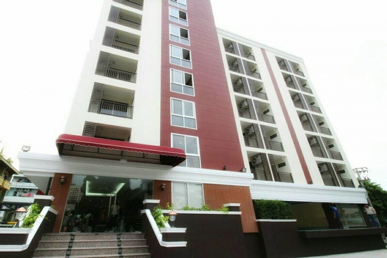 Leelawadee Modern Resort Huaykwang, Din Dang